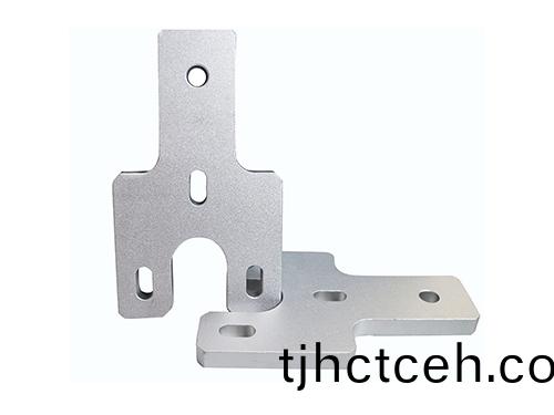 精密(mi)機(ji)械(xie)零(ling)件加工的特(te)性都有(you)哪(na)些(xie)呢(ne)？